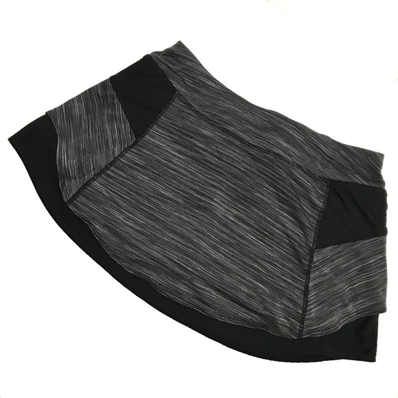 Athleta Bustle Skirt Skort in Spacedye Gray Size Small - Picture 1 of 7